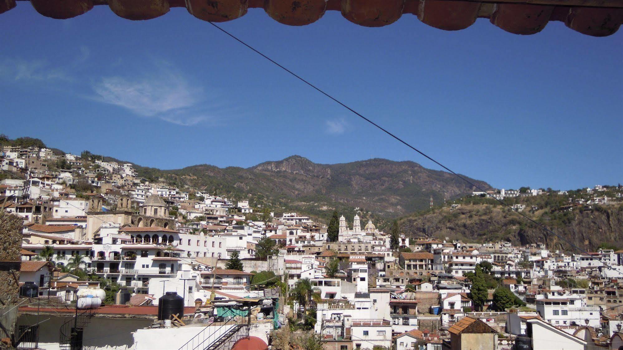 La Casa Del Laurel Hotel Taxco de Alarcon Exterior foto