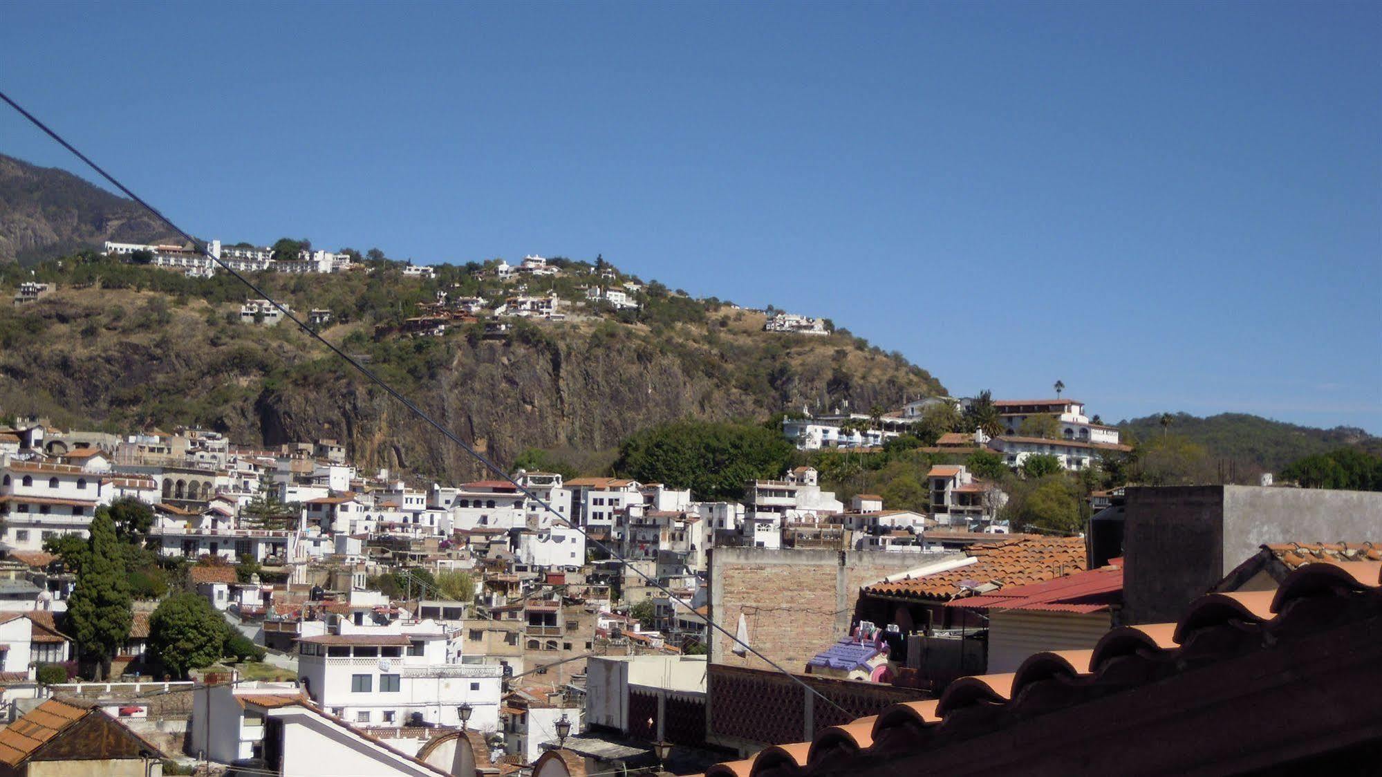 La Casa Del Laurel Hotel Taxco de Alarcon Exterior foto