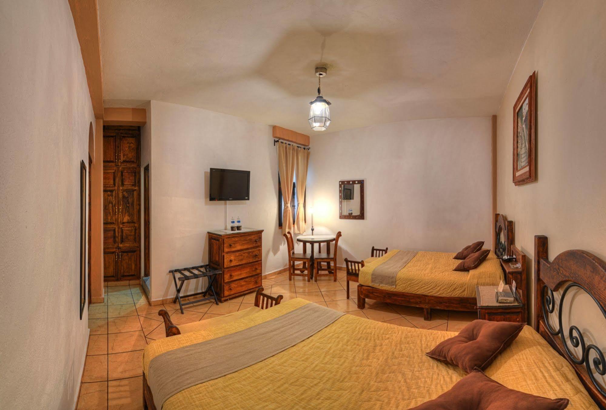 La Casa Del Laurel Hotel Taxco de Alarcon Exterior foto